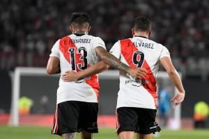 乐鱼官网-卖少了河床22年卖双子星恩佐+小蜘蛛仅6565万，两人现1.65亿