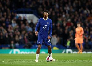 乐鱼官网-记者：切尔西后卫福法纳因伤缺席与热刺的比赛，未来几天评估情况